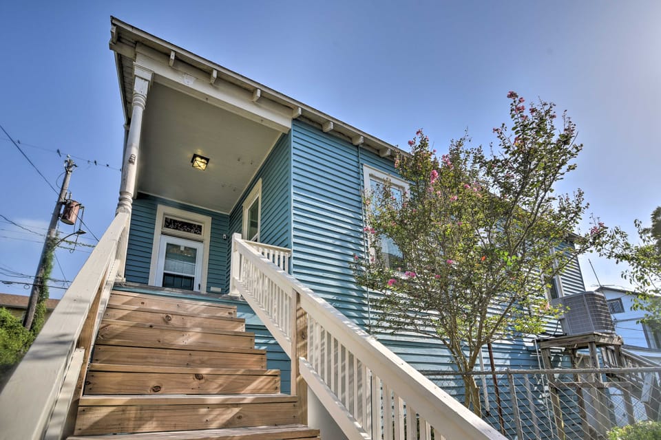 1/2 Mi to Beach & Seawall: Galveston Getaway! House in Galveston Island