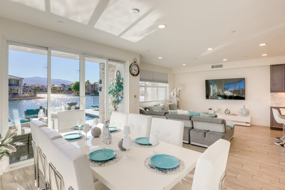 Lake & Mountain Views: Indio Oasis w/ Pool House in Indio