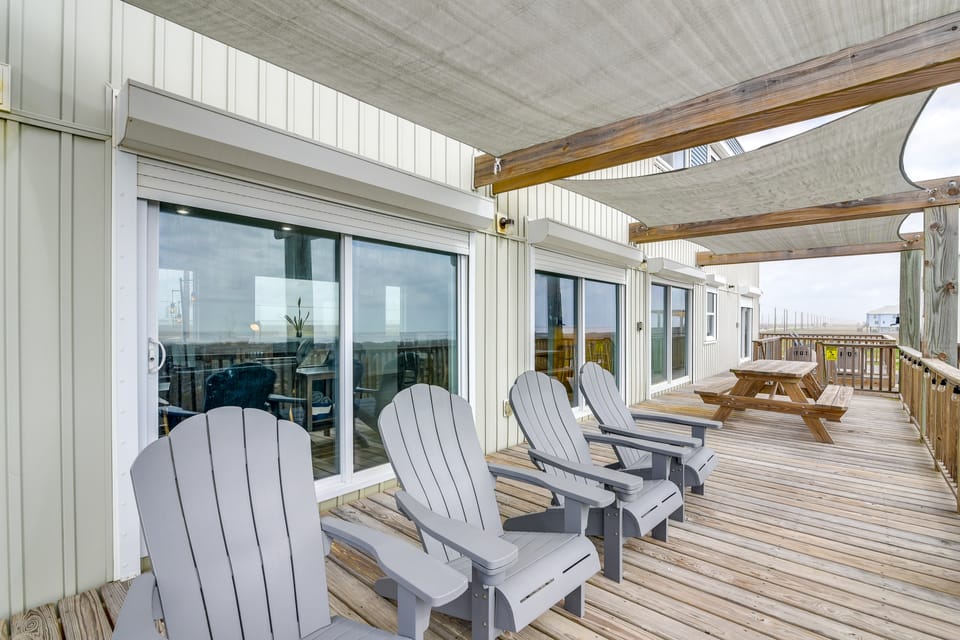 Surfside Beach Home w/ Private Boardwalk Access! House in Brazoria County