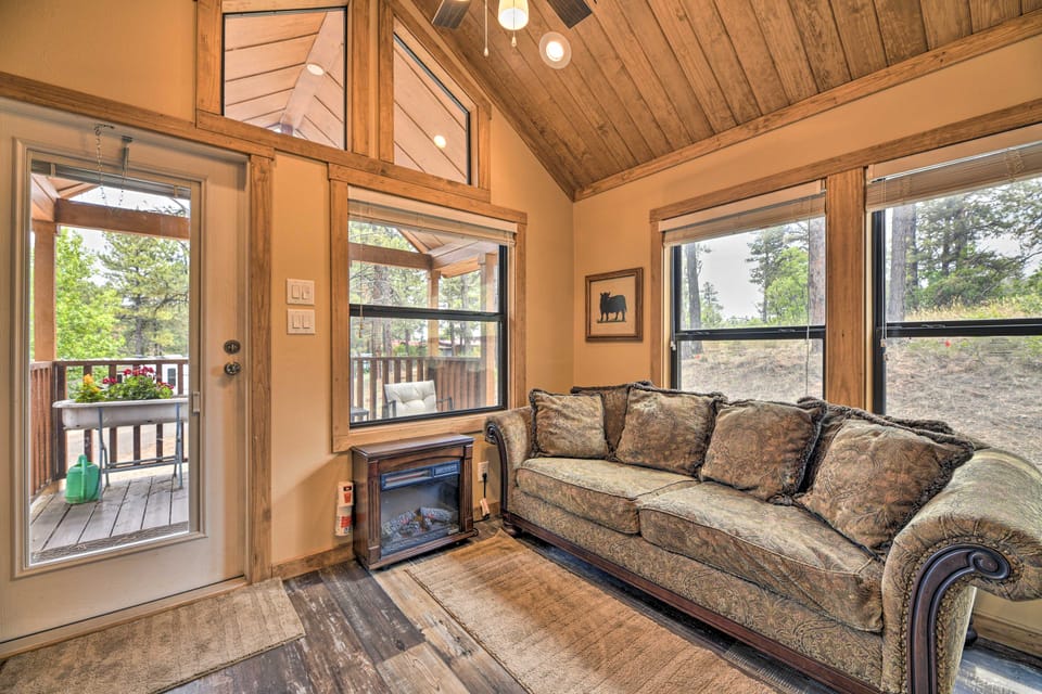 Pagosa Springs Tiny Cabin: Fish, Hike, Ski & Soak! House in Pagosa Springs