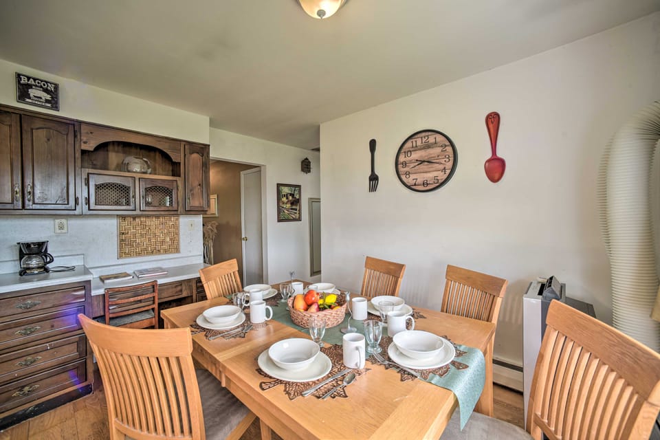 Albany Home w/ Fenced Yard & Patio - Pets Welcome! House in Albany