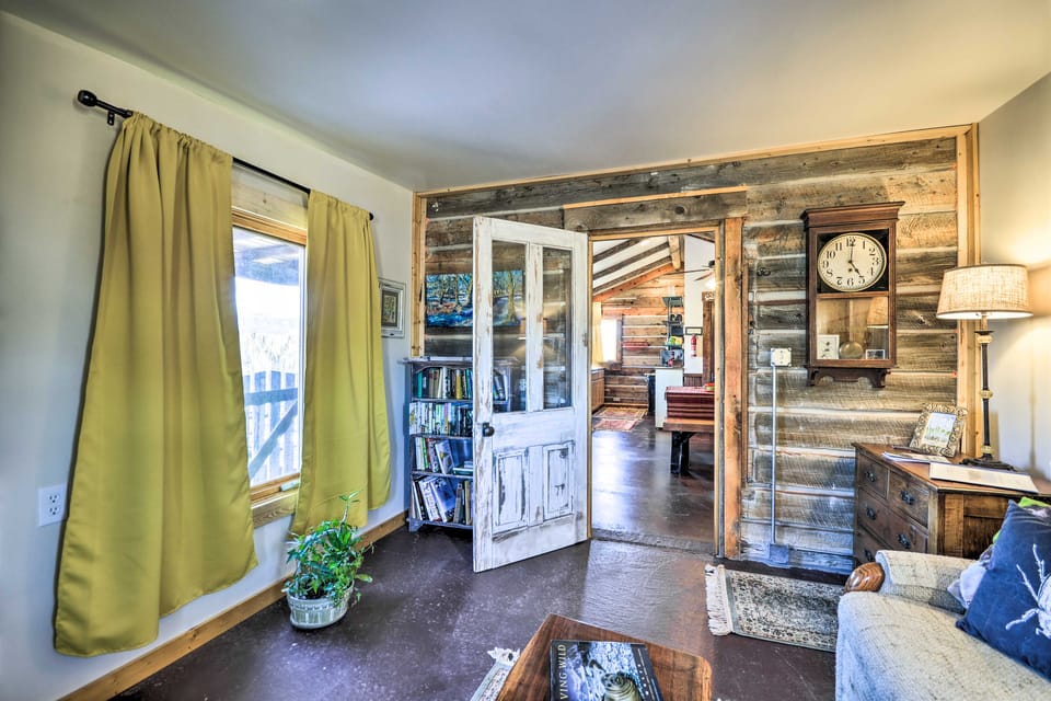 Hundred-Year-Old Shell Valley Settlers Cabin! House in Wyoming