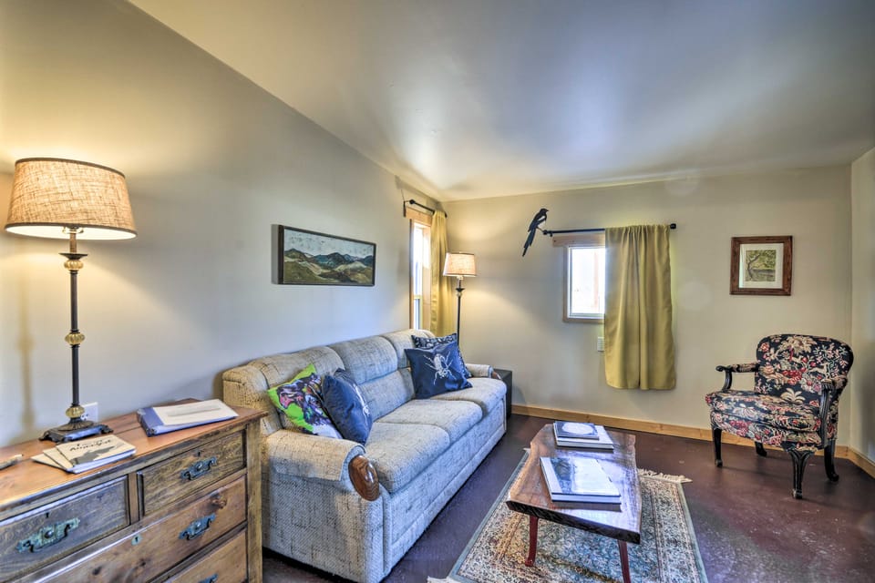 Hundred-Year-Old Shell Valley Settlers Cabin! House in Wyoming