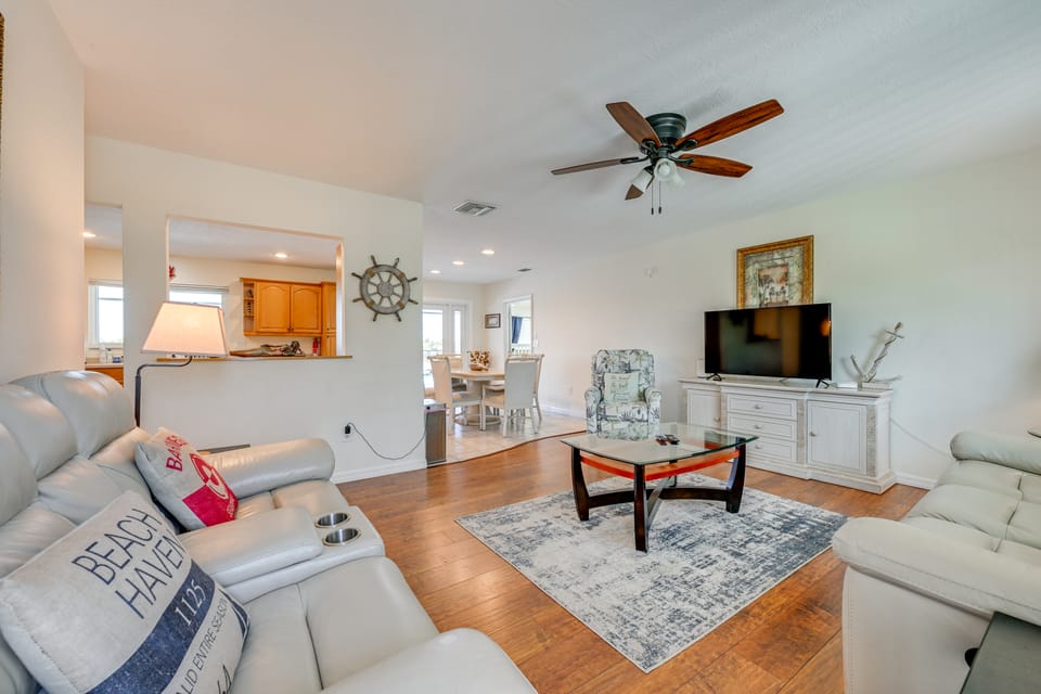 Canalfront Port Charlotte Getaway w/ Boat Dock! House in Port Charlotte