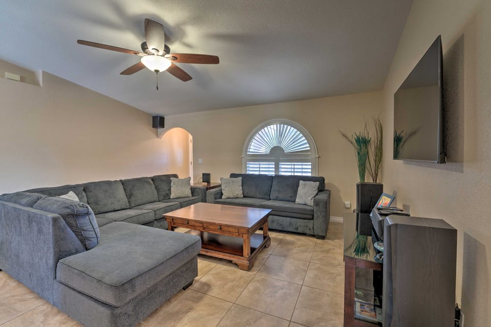 Temp-Controlled Pool: Lake Havasu Escape, Mtn View House in Lake Havasu City