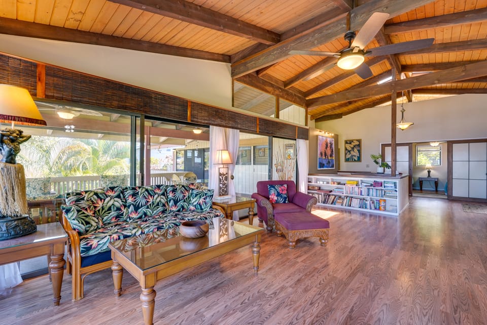 ‘Hale O Aloha’ Handicap Accessible Gem in Kona! House in Holualoa