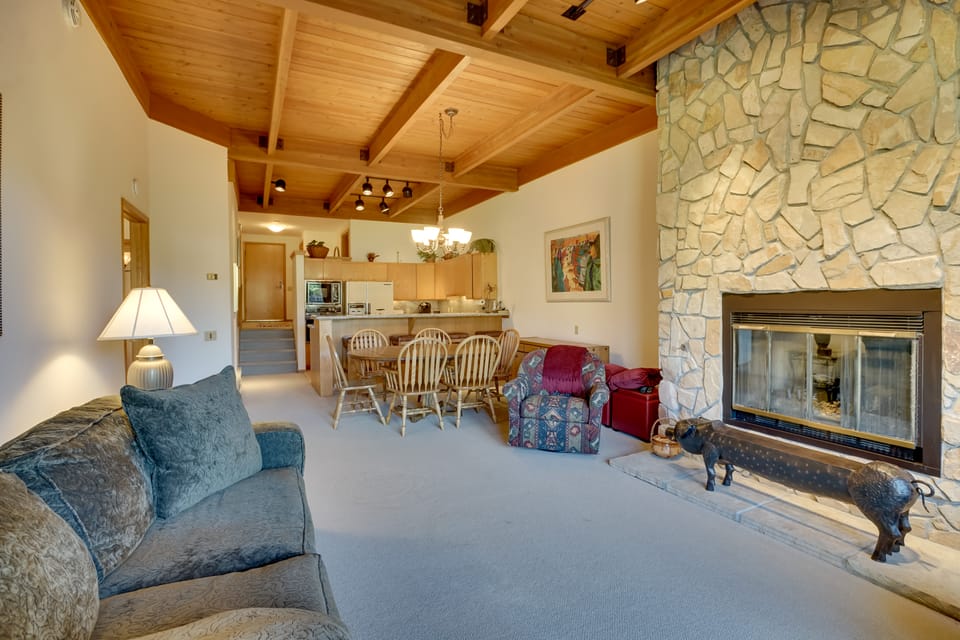Slopeside Snowmass Townhome w/ Mountain Views! Apartment in Snowmass Village
