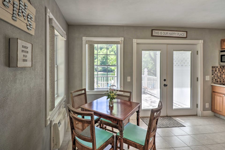 Trout Fishing Retreat on White River w/ Patio Apartment in Arkansas