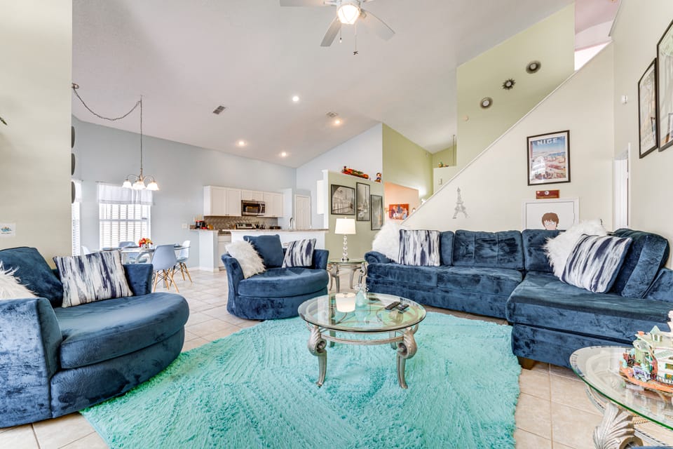Disney-Themed Villa w/ Heated Pool, 10 Mi to Parks Villa in Four Corners
