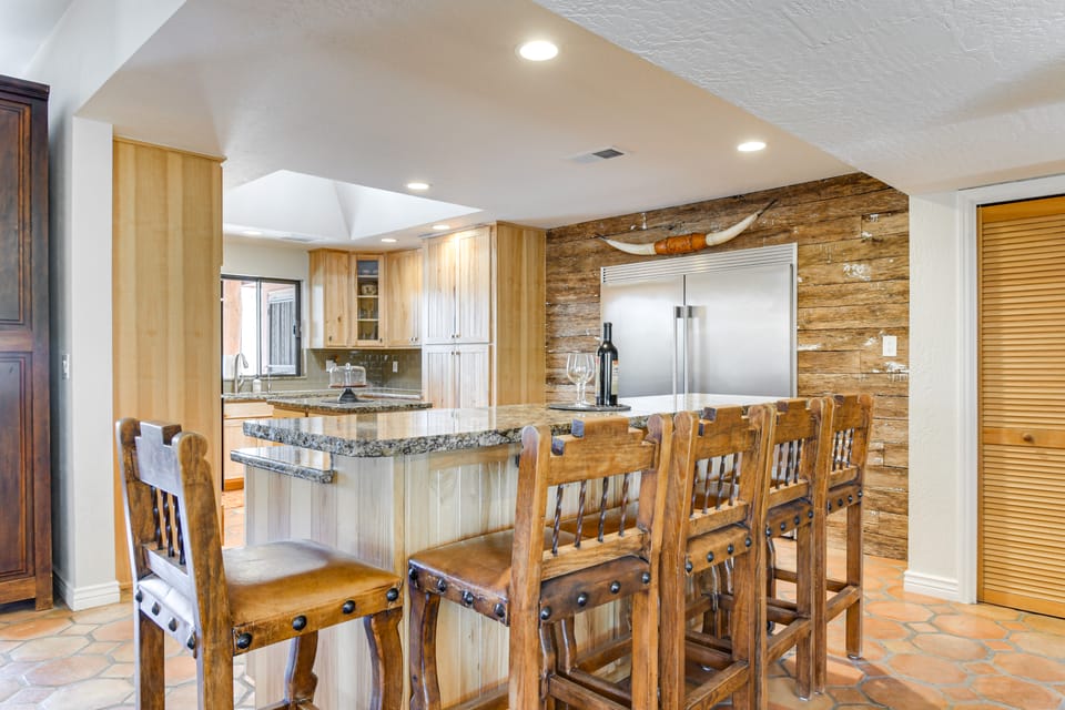 'Full Circle Ranch' w/ Mtn Views in Cave Creek! House in Cave Creek