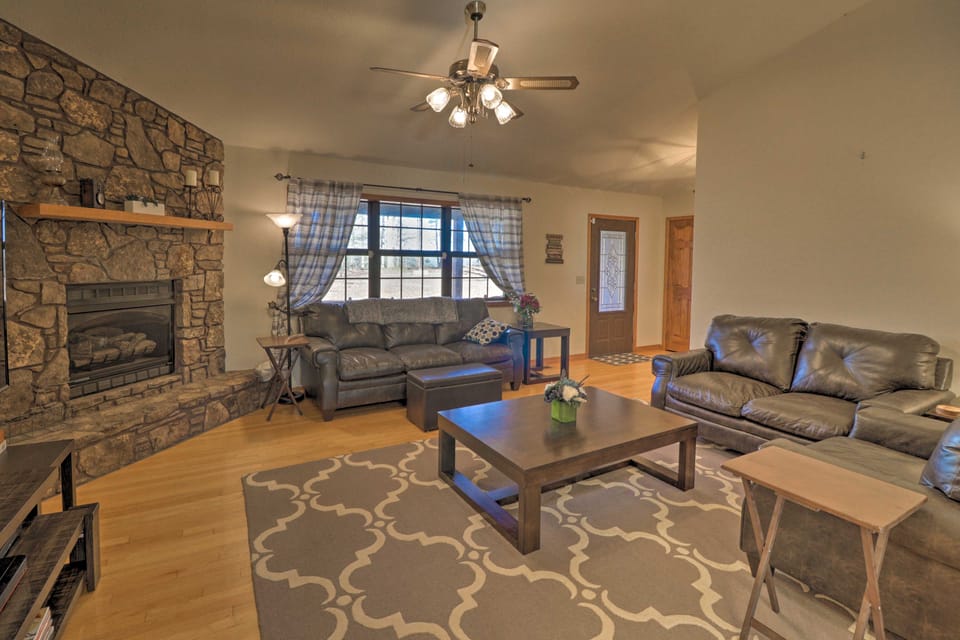 Secluded Marble Falls Family Home w/ Mtn Views! House in Buffalo River