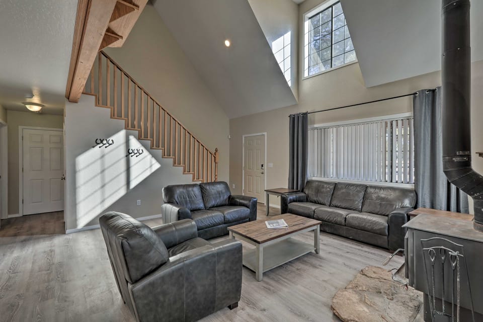 Family Home in Flagstaff w/ Surrounding Mtn Views! House in Arizona