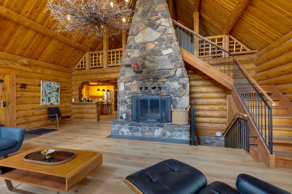 Hand-Crafted Cabin w/ Whitefish Lake Views! House in Whitefish