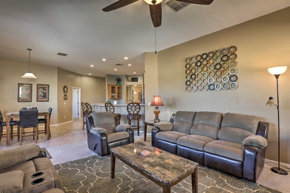 Pet-Friendly Tucson Home w/ Patio & Mountain Views House in Tucson Estates