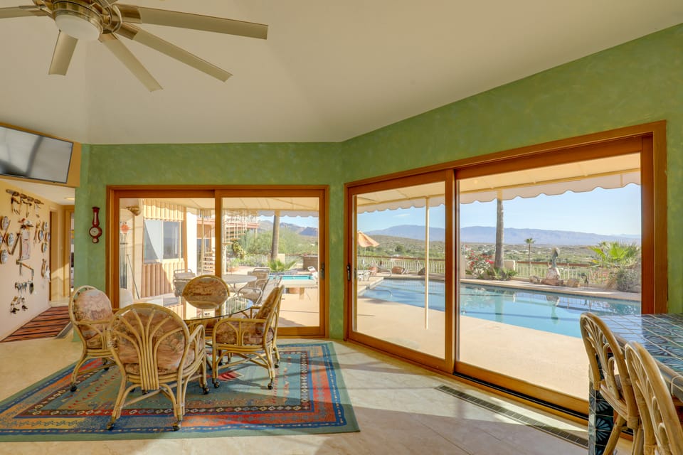 Stunning Views + Pool! Hilltop Home in Tucson Apartment in Catalina Foothills