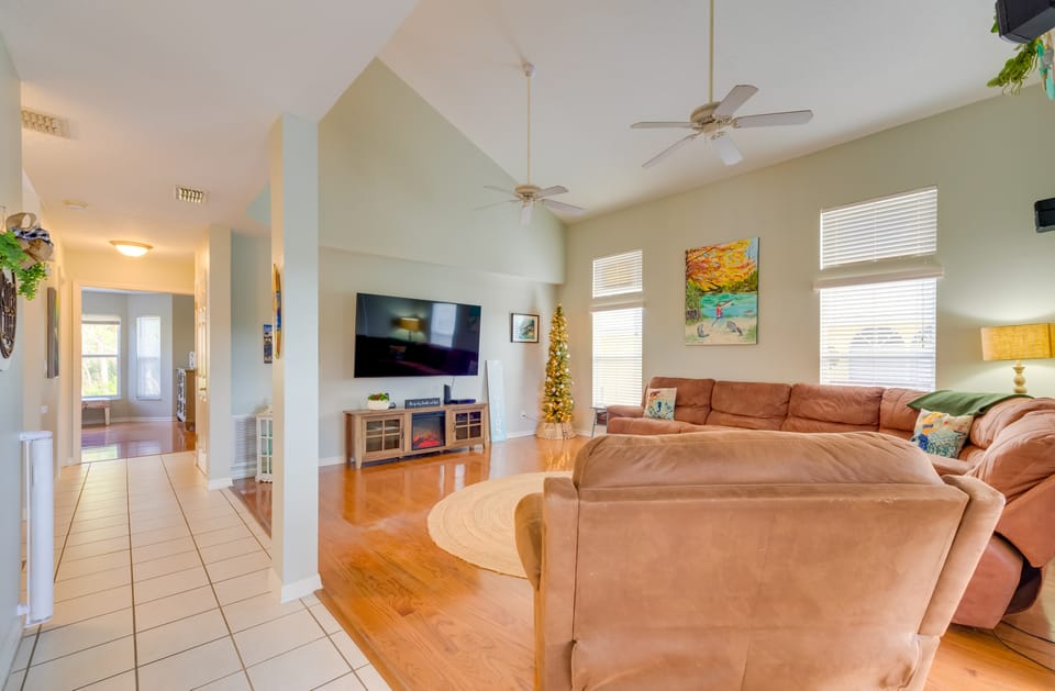 Weeki Wachee River Home on Main River! House in Spring Hill