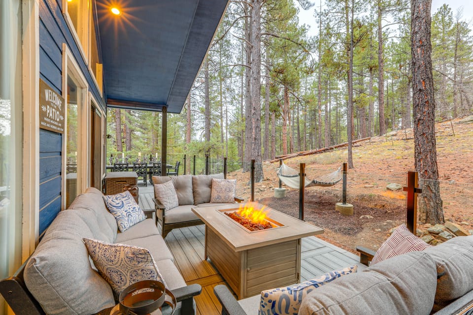 Mtn-View Cabin w/ Game Room & Deck in Flagstaff House in Kachina Village