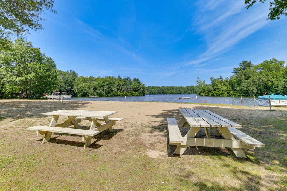 Pet-Friendly Lebanon House w/ Lake Access! House in Connecticut