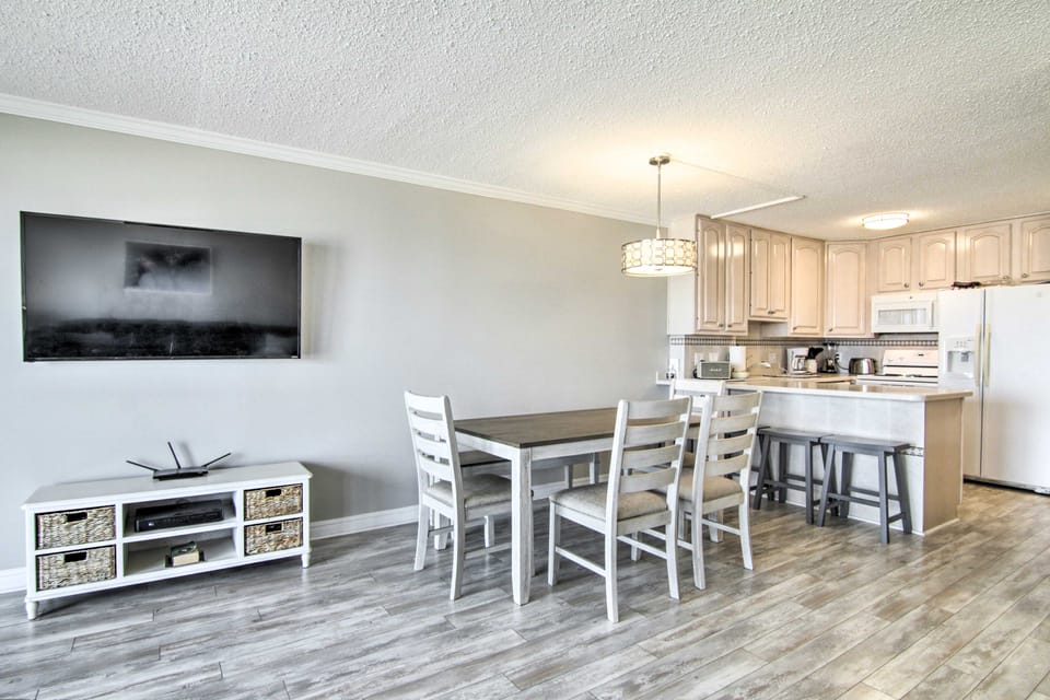 Balcony + Resort Perks: Beachfront Ocean City Gem Apartment in Ocean City