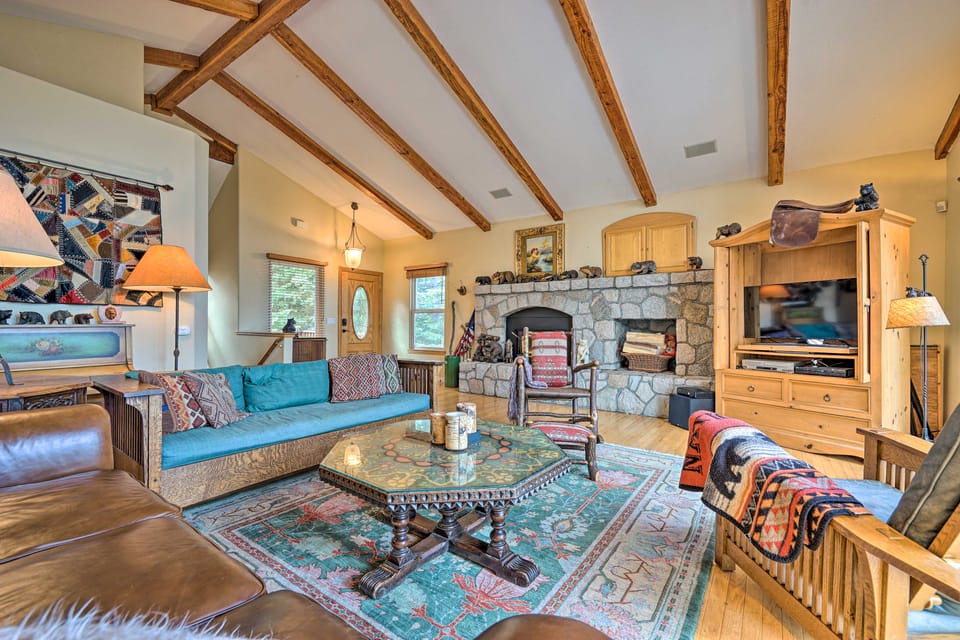 Wraparound Deck: Woodland Cabin in Lake Arrowhead House in Southern California