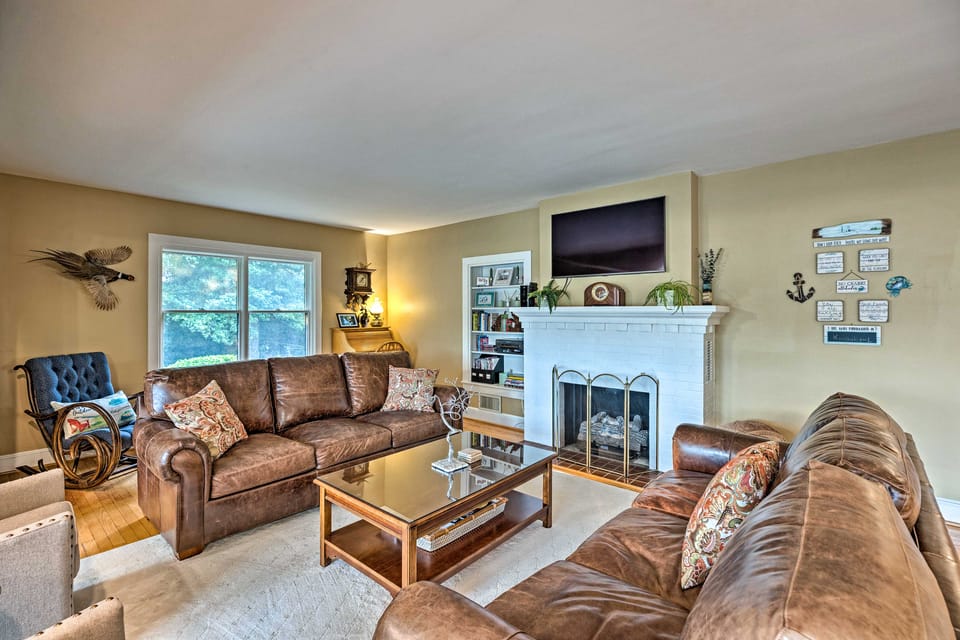 Riverfront Paradise w/ Hot Tub & Pool in Kinsale! House in Maryland