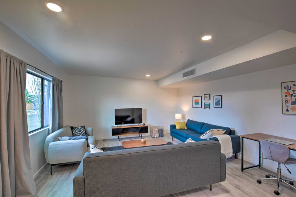 Quiet Desert Gem ~ 5 Mi to Saguaro National Park! House in Tucson