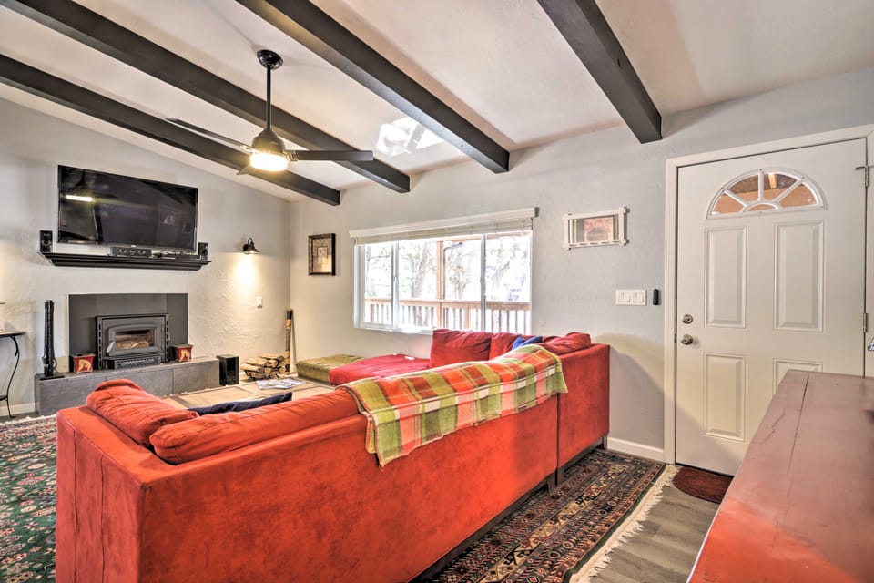 Furnished Deck: Show Low 'White Mountain Cottage' House in Show Low