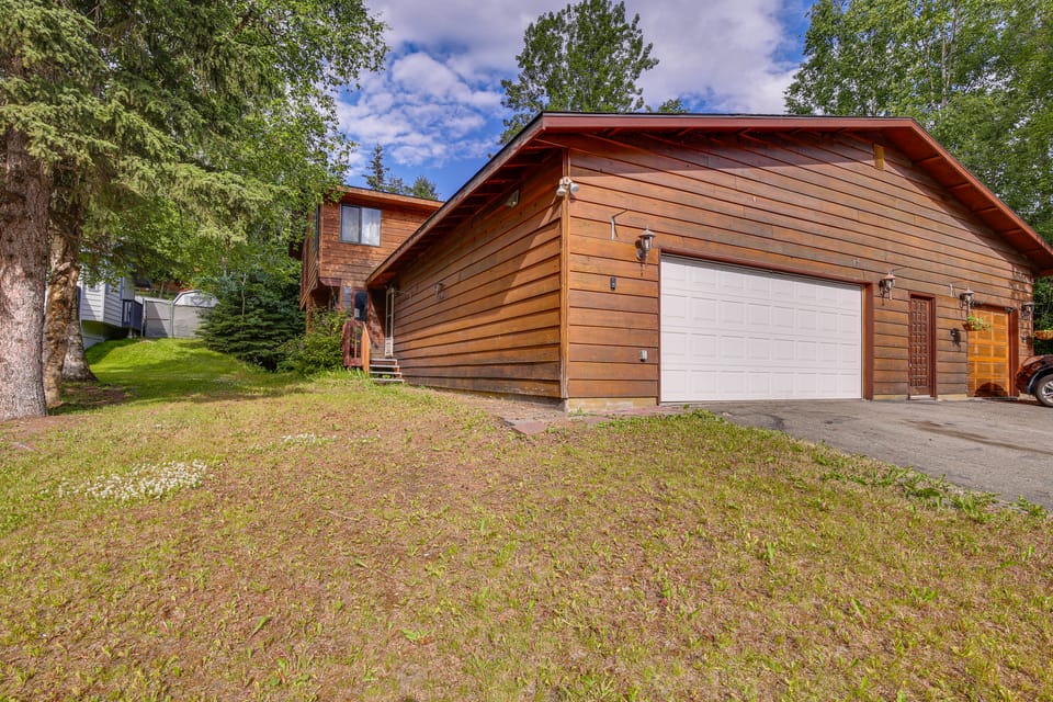 Near Downtown & Fishing: Anchorage Escape! House in Anchorage