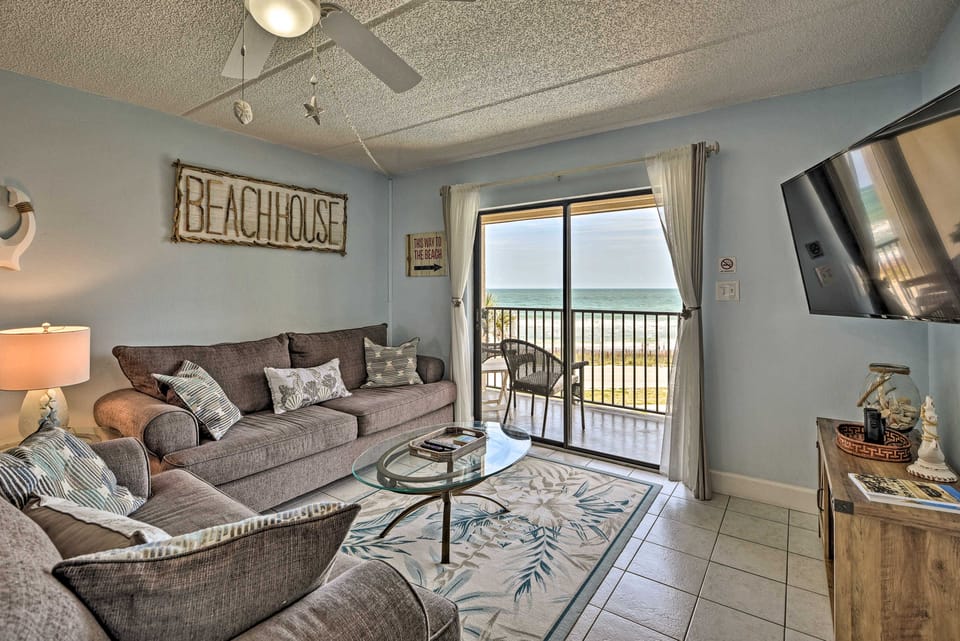 Oceanfront Ormond Beach Getaway w/ Balcony! Apartment in Ormond By The Sea