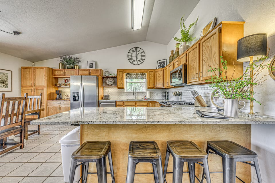 Charming Ruidoso House w/ Deck & Mountain Views! House in Ruidoso