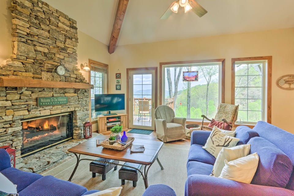 Pets Welcome: Quaint Blue Ridge Mountain Getaway! Apartment in Tennessee