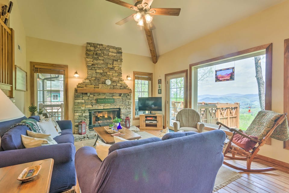 Pets Welcome: Quaint Blue Ridge Mountain Getaway! Apartment in Tennessee