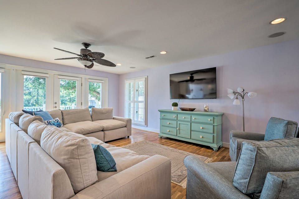 Waterfront Hampstead Home: Dock & Waterway Access! House in Topsail Beach