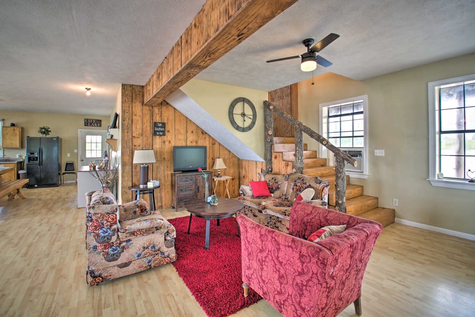 Secluded Angler's Haven - Boat + Fish! House in Arkansas