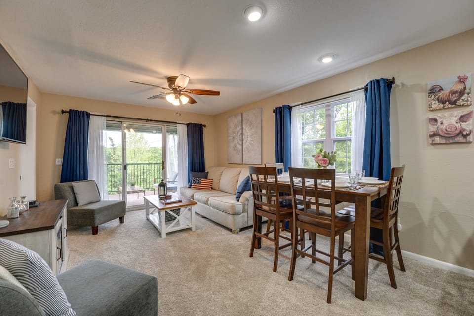Branson Condo on Golf Course w/ Pool Access! Apartment in Ozark Mountains