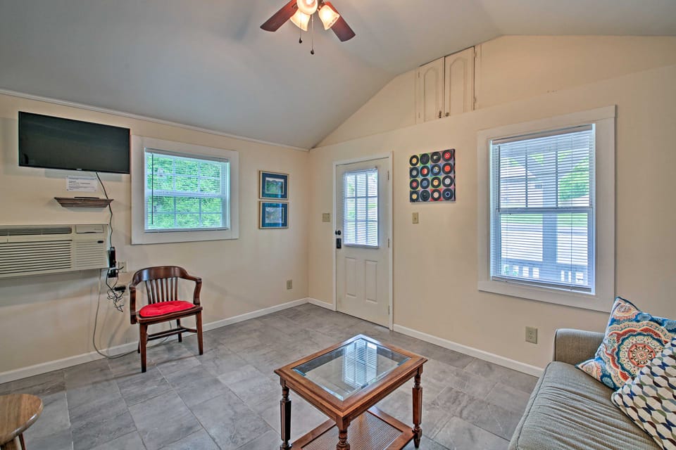 Near Nat'l Park: ‘Hollywood Park’ Hot Springs Home Cottage in Hot Springs