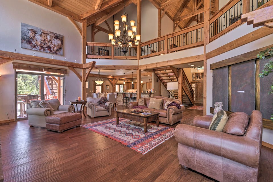 Grand Angel Fire Retreat w/ Hot Tub & Fire Pit! House in New Mexico