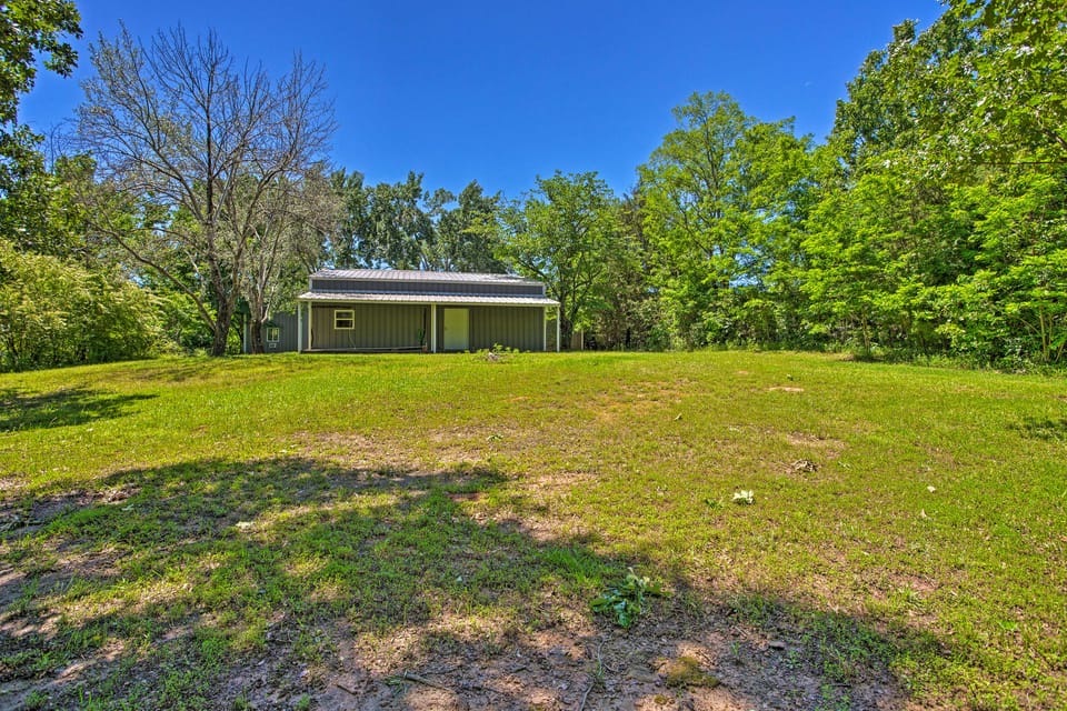 Charming Quitman Cabin < 2 Miles to Lake Fork House in Texas