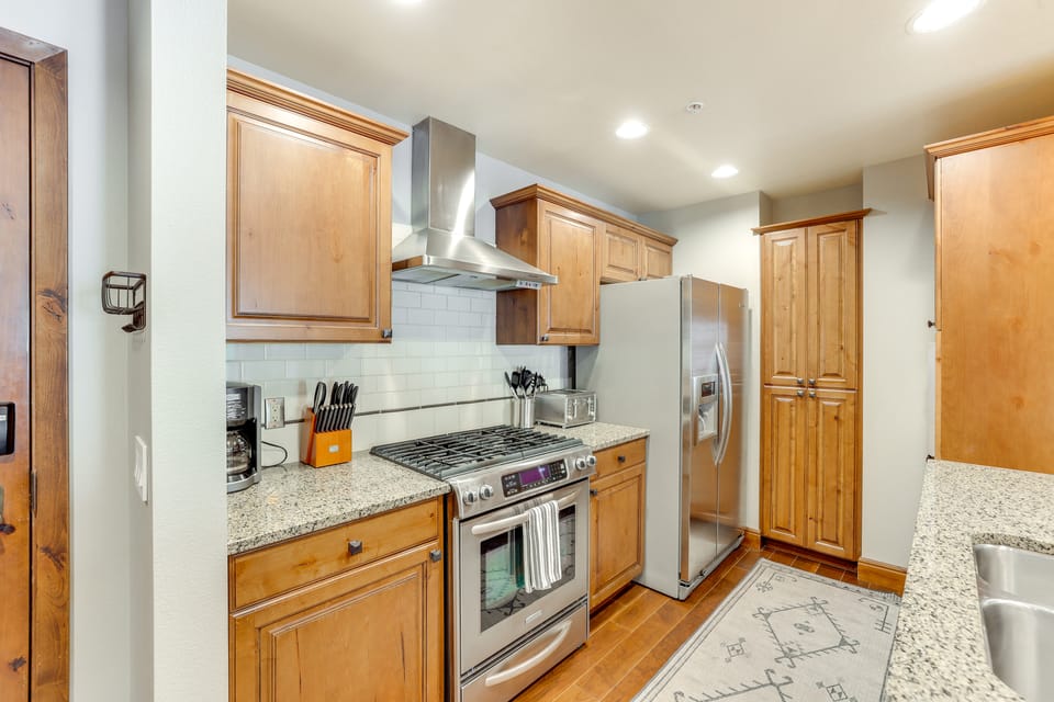 Half-Mi to Payette Lake: Dtwn McCall Condo! Apartment in McCall