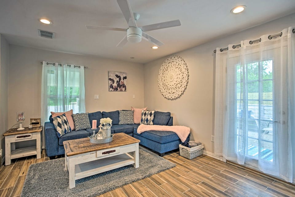 Cozy Canton Residence w/ Great Outdoor Space! House in Canton