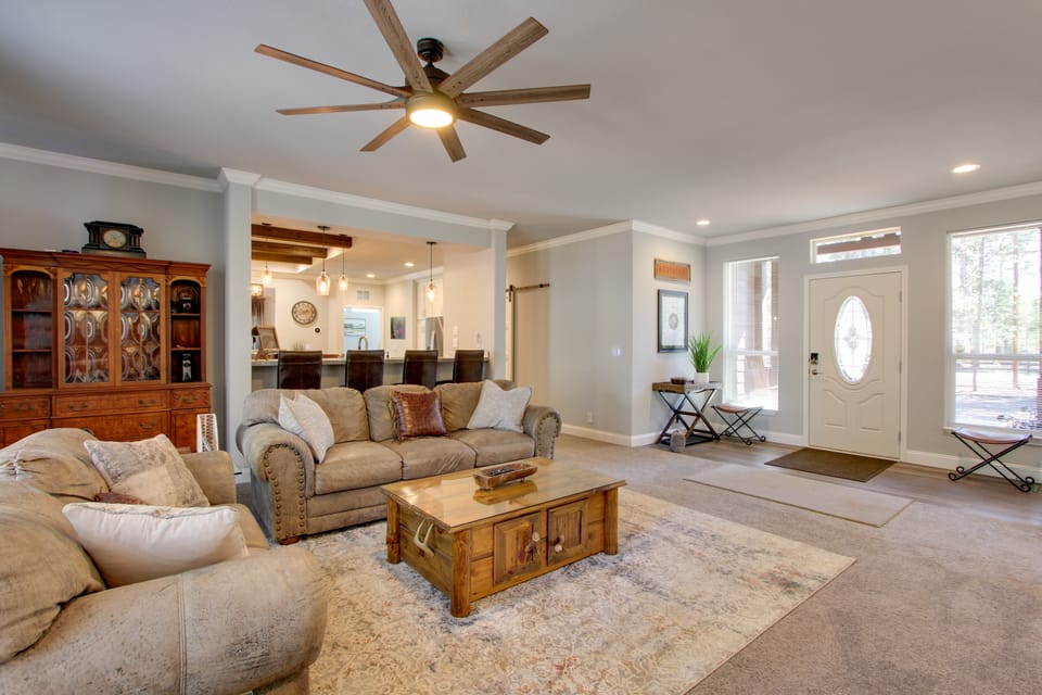 'The Hub' La Pine Vacation Rental - Dog Friendly! House in Oregon
