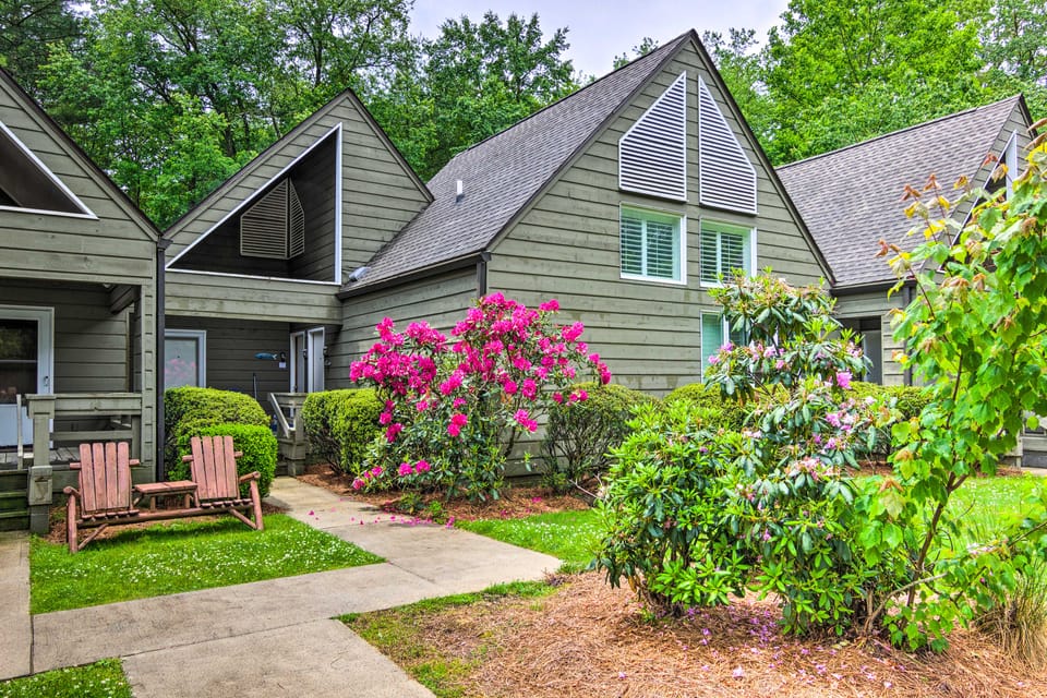 Elegant Sapphire Valley Studio w/ Resort Amenities Apartment in Tennessee