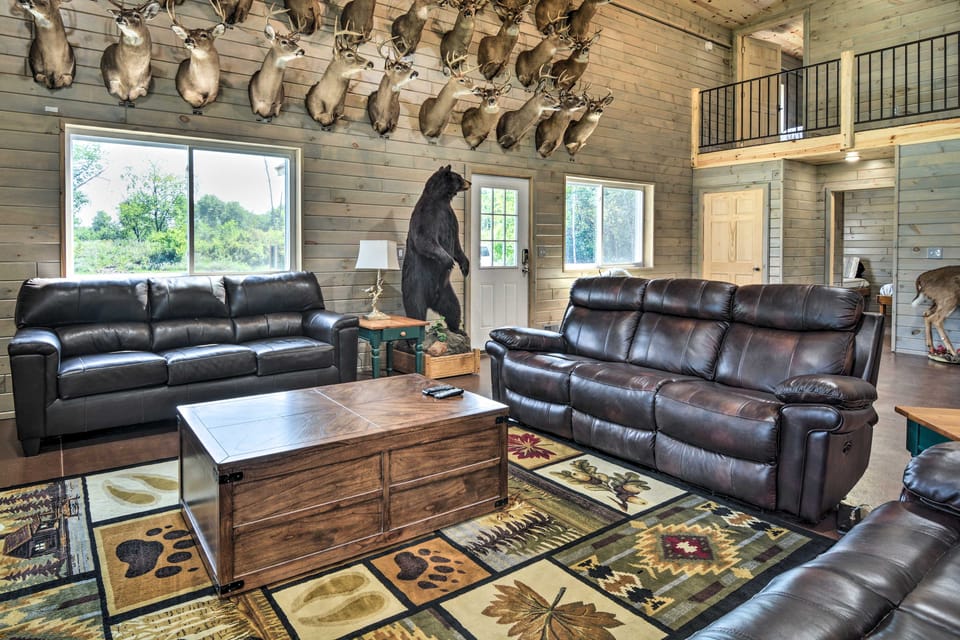 800-Acre Au Gres Oasis: 2 Ponds + ATV Trails! House in Michigan