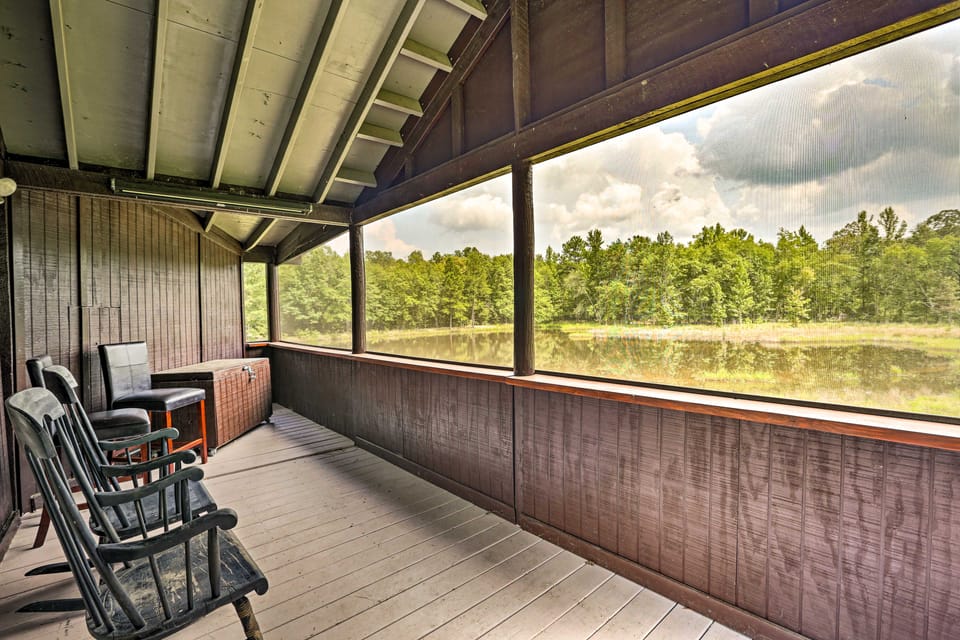 1950's Serenity Pond Cabin w/ View: Peace & Quiet! House in Pell City