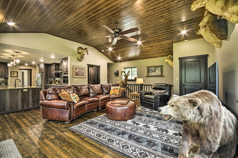 'Grand Slam Ranch:' Hike & Fly Fish On-Site! House in Montana