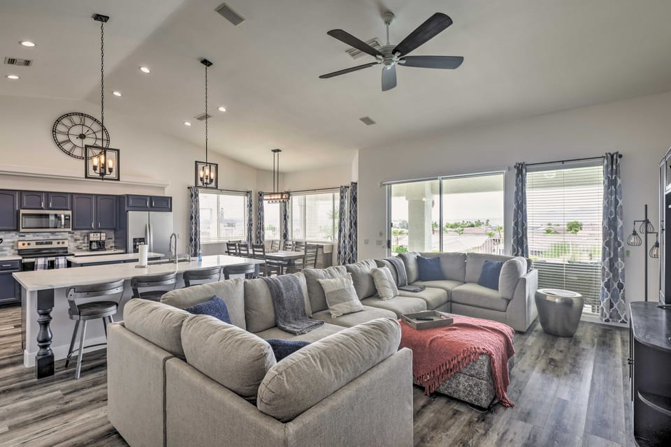 Sunny Snowbird's Retreat w/ Lake Havasu Views! House in Lake Havasu City