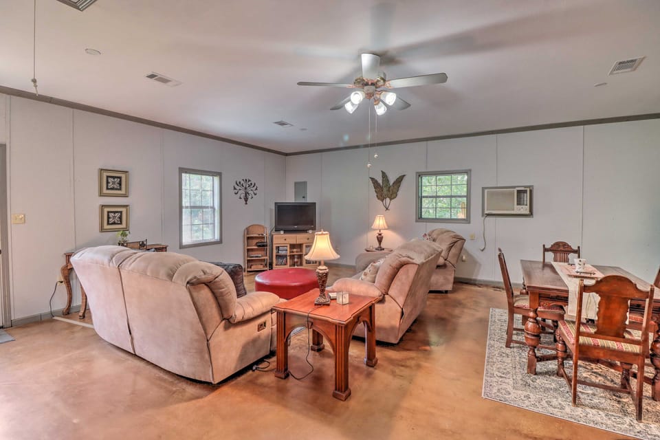 Heavenly Heber Springs Hideaway: Fish & Hike! House in Arkansas
