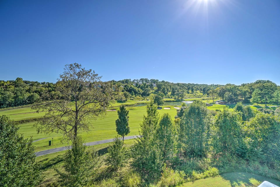 1 Block to Branson Strip: Cozy Golf-View Condo Apartment in Branson