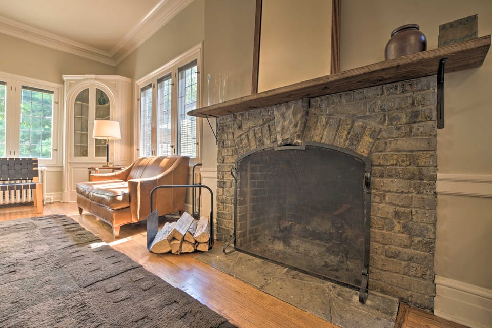 Classic Oak Park Home, 11 Mi to Downtown Chicago! House in Oak Park