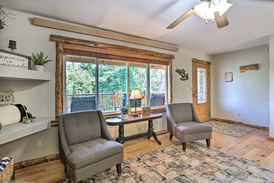 Spacious Black Hawk Home w/ Furnished Deck! House in Pennington County